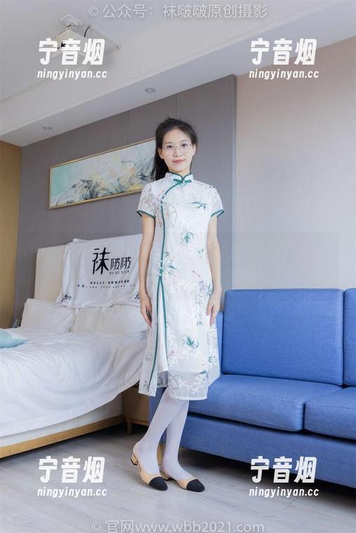 BoBoSocks袜啵啵-菠萝 BoBoSocks袜啵啵 - 菠萝上脚帆布鞋,福利图集带你轻松搞定!