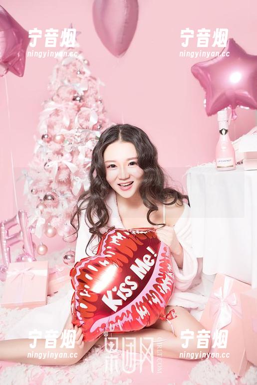 GIRLT果团网-松果儿 GIRLT果团网 - 松果儿在睡衣里的心事,原图就像‘深夜食堂’里的小确幸!