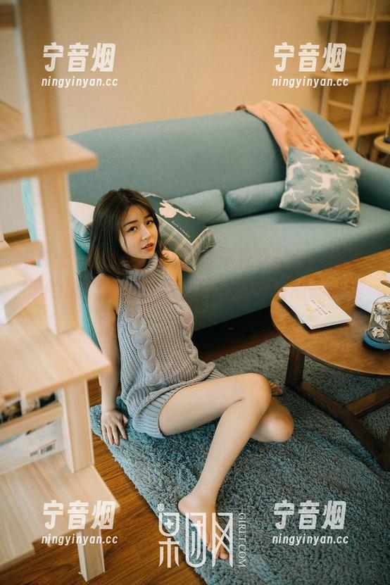 GIRLT果团网-陈雅漫 GIRLT果团网 - 制服扮演什么都好:陈雅漫的玩趣套图合集,果然是职场的最佳模特!