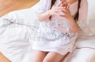 GIRLT果团网 – 黄歆苑带你游私房，挑战JK图片的界限