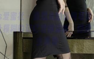IMiss爱蜜社 – 张思允的清纯写真，通过镜头让模糊的记忆变得清晰，但却又不完全清楚