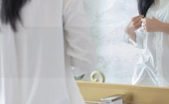 IMiss爱蜜社 – 快来下载萌白酱的职业装，工作也要有态度啊！