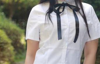 MFStar模范学院 – 宅兔兔的美腿写真，完完全全地挑战你的眼球承受能力。