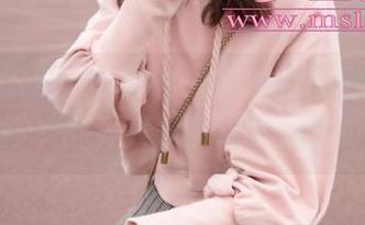 MSLASS梦丝女神 – 凌凌的原图翻翻：每一寸脚丫都有故事，这波操作可以呀。