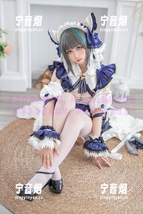 Momoko葵葵 小众但有力的选择,Momoko葵葵的精选图包与柴郡本旗袍,有种莫名的对比感