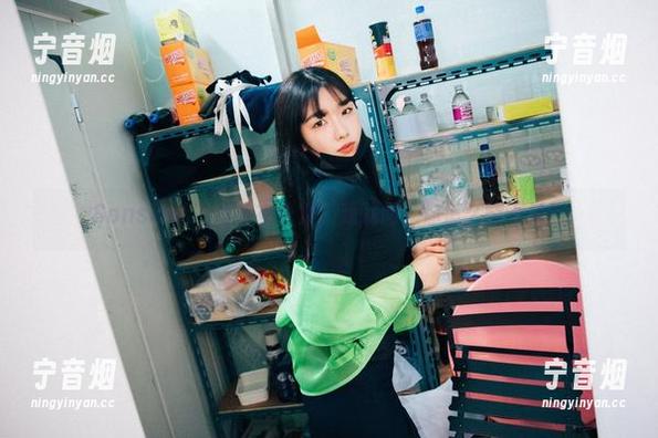 Sonson(손손)皮衣合集：我就问，你怎么能不爱？