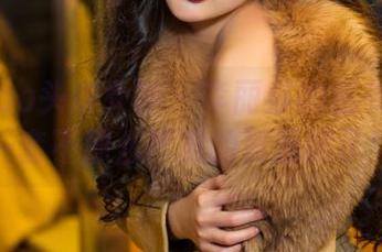 TouTiao头条女神 – 李丽莎的秘书人生：一套不那么严肃的资源展示！