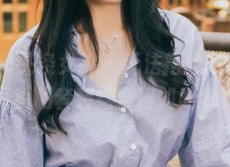 TouTiao头条女神 – 无法摆脱的查莉娅，将高清写真和套装结合得如此我见犹怜。