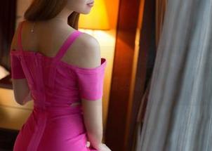 TuiGirl推女郎 – 免费分享：梁棋棋白丝合集，你会发现新大陆，或者说新想象？