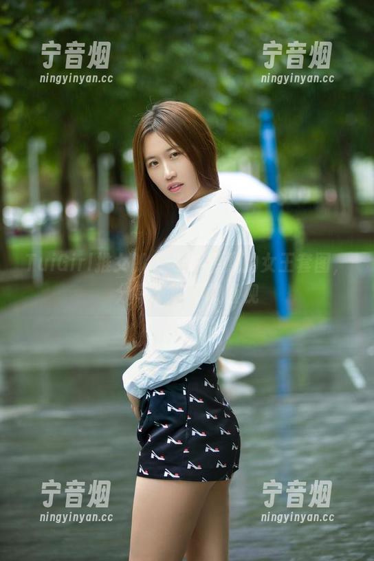 TuiGirl推女郎-王根星熙 TuiGirl推女郎 - 王根星熙的女王套图,分享下敢不敢直视