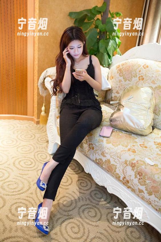 TuiGirl推女郎-赵梦洁 TuiGirl推女郎 - 说好的空姐只是穿着好看,结果赵梦洁给整出全套图片,真是看呆了我。