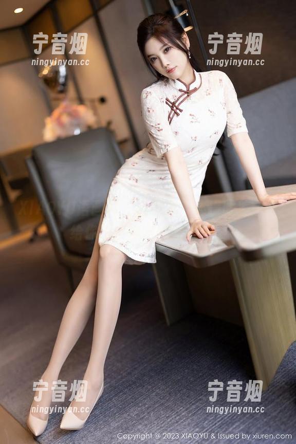 XIAOYU语画界-杨晨晨 XIAOYU语画界 - 杨晨晨:体操服美图,给你练出魔术般的美感!