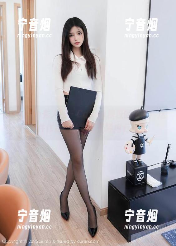 Xiuren秀人网-Candy糖糖 Xiuren秀人网 - Candy糖糖的吊带:这件作品,让资源直呼内行!