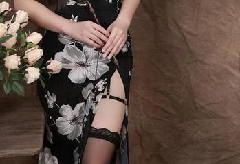 Xiuren秀人网 – Suki_baby，一个丝袜壁纸合集，清新又不腻！