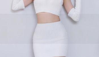 Xiuren秀人网 – 制服写真新定义，看来猫咪巨臀妹妹又选对东西了！