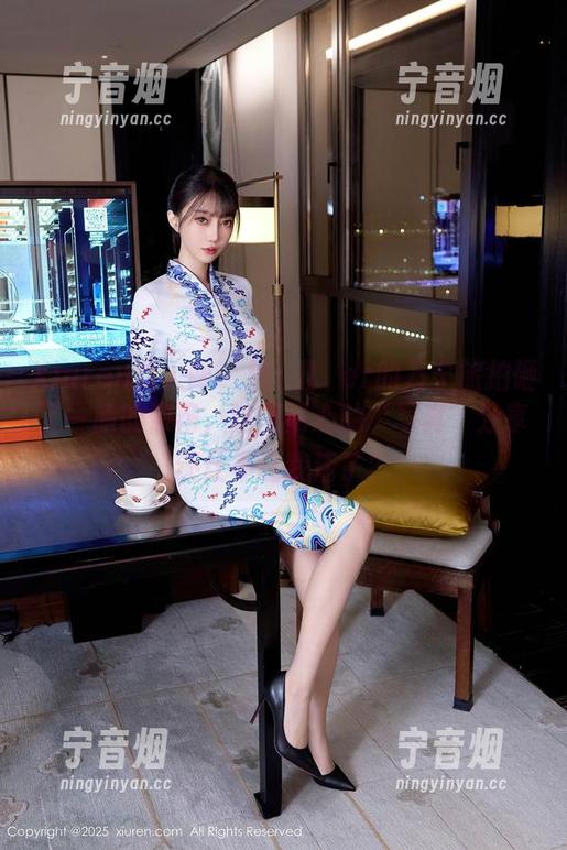 Xiuren秀人网-玥儿玥er Xiuren秀人网 - 被玥儿玥er的万宁旅拍砸了一脸的惊艳,这特闹心的‘写真’分享还让不让我活了?