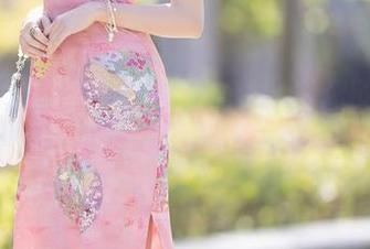 Xiuren秀人网 – 白芷yy和妹妹的写真大赏，福利多到让人想多看几眼