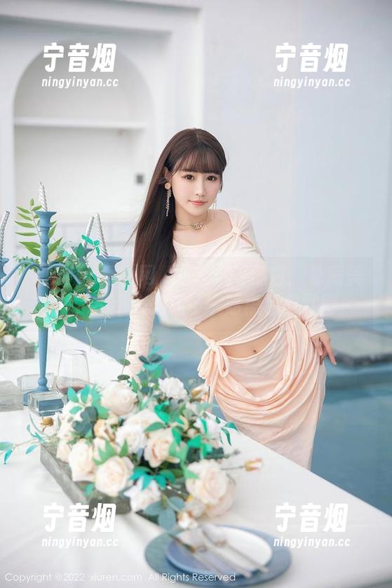 Xiuren秀人网-程程程 Xiuren秀人网 - 程程程X黑白:私房美图,不小心拍成了一部黑色幽默剧