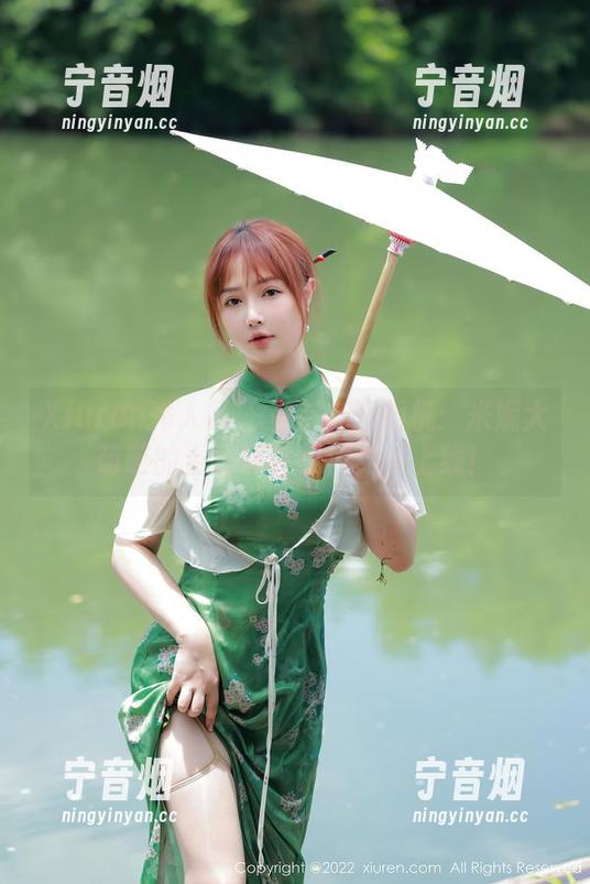 Xiuren秀人网-米妮大萌萌 Xiuren秀人网 - 泡泡与照相机:米妮大萌萌的浴缸照片特供免费上线!