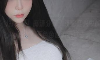 Yuka(유카)打卡了！高清分享，夜间红光中的BlueCake就这？不色色都说不过去。