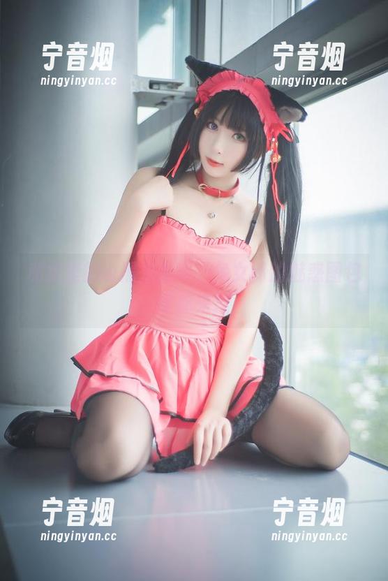 w黑米粥w 私拍里的w黑米粥w,兔女郎的魅惑图包等你来撩