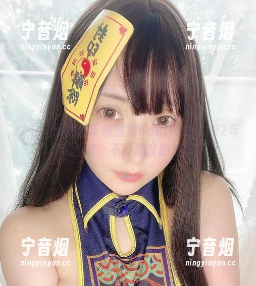 サク(saku)带你漫游Fantia的2022年cos合集，不可思议的搭配！