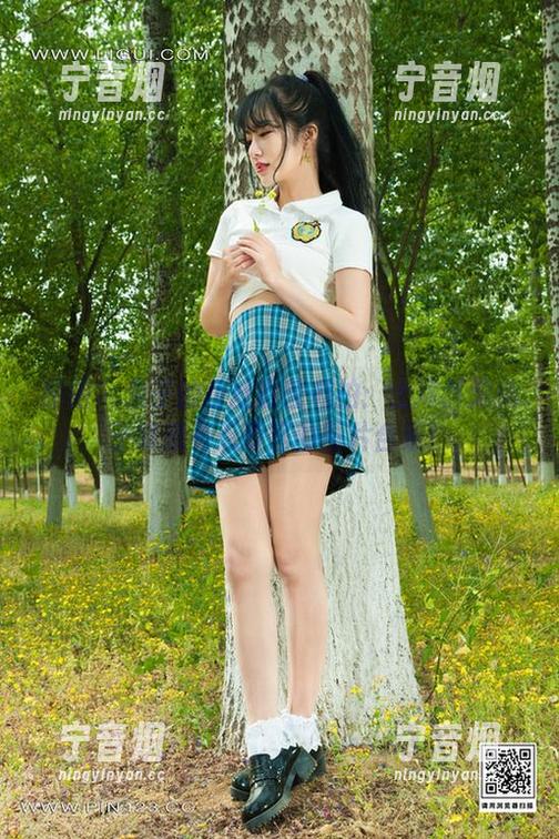 丽柜-兔子 丽柜 - 兔子的香丝露营私拍:土耳其烤兔子味道有点奇怪的图片合集!