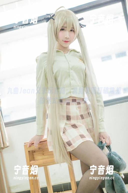九曲Jean 九曲Jean又来玩套路:最新美图打破常规的紫式部同人内衣