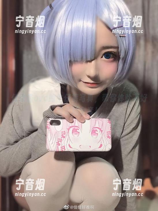 佳佳酱ovo 佳佳酱ovo的牛仔裤写真,带你体验不好意思的全套!
