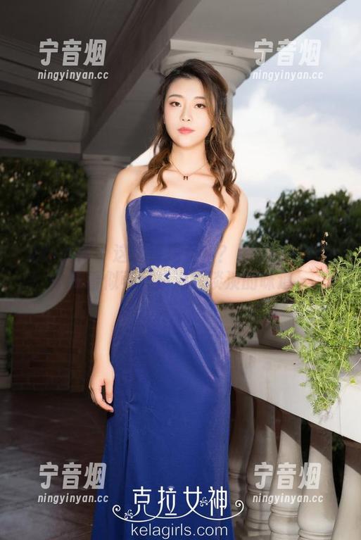 克拉女神-吕佳 克拉女神 - 这也算是女仆?吕佳的美图更新看似可爱却流露淡淡的味道