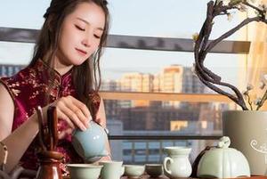 克拉女神 – 欣妮空姐的立体风，免费的图包玩得不亦乐乎。