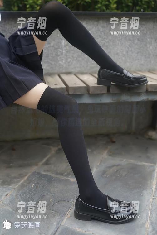 兔玩映画 自然流淌的选美气息,兔玩映画的制服小姐姐,给你精选的全新视角。