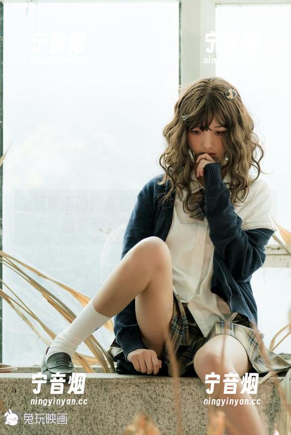 兔玩映画 兔玩映画的网盘福利:小蓝裙在浴缸里幽幽晃动,怎么能不下载呢?