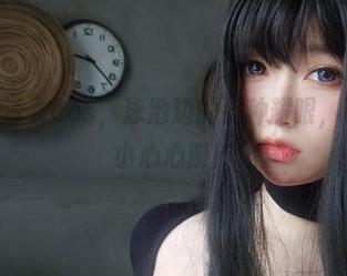 女主K的泳衣cos，泳池边的那种耀眼，下载时请小心心脏！