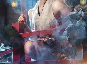 看如月灰在黑丝中穿梭，最新原图，没谁了