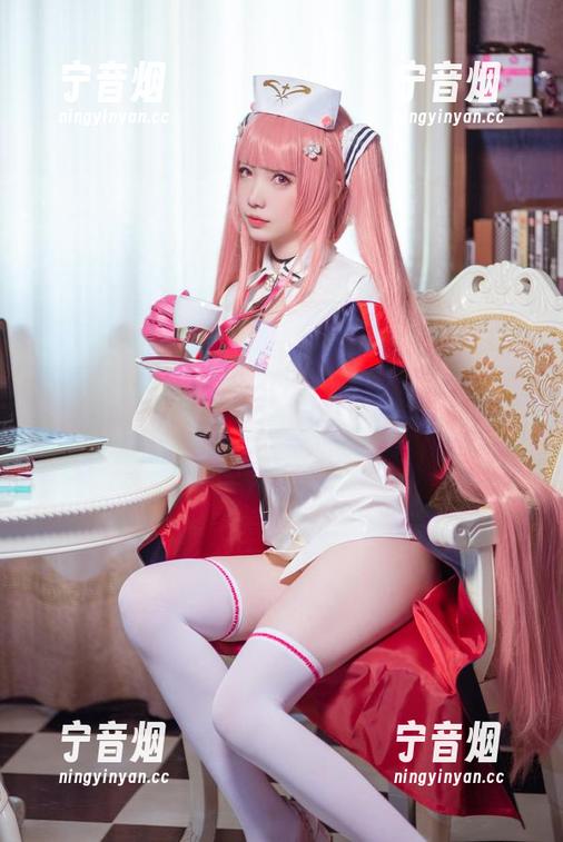 妖少you1 “妖少you1”的红裙系列,免费图片,不买就后悔的那种吧?