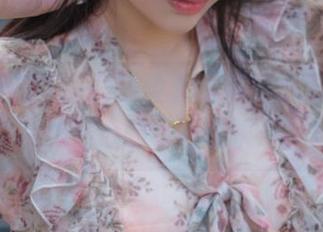 看姜仁卿(강인경)的全套写真，忘记冬天的寒冷心连心的“圣诞快乐”！