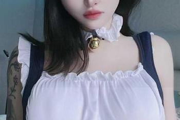 微密圈 – 自信而不累的泳池，宋昱欣的免费作品让人眼前一亮，但也没啥特别的。