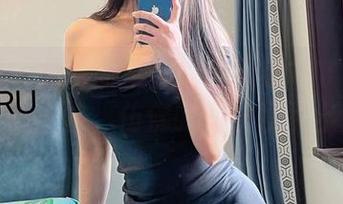 微密圈 – 免费图集里的宝儿茹171和她的黑丝睡衣裙，仿佛时间都慢了半拍。