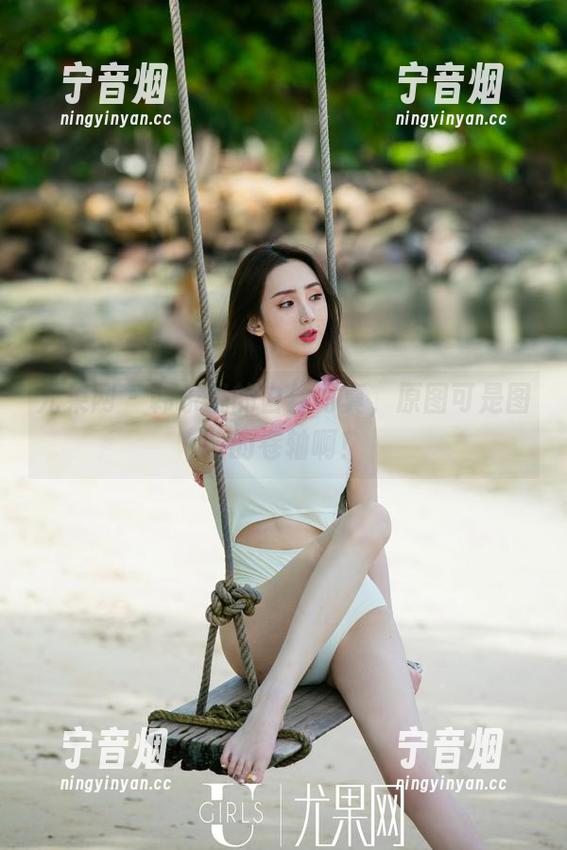 尤果网 - 韩乐优的白丝写真，原图可是图鉴的卷轴啊！