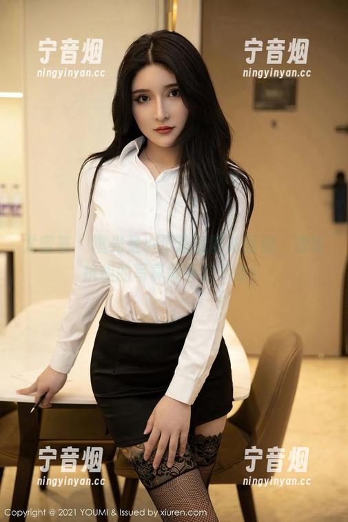 尤蜜荟-是小逗逗 尤蜜荟 - 曝光是小逗逗的厨娘面貌,难以抗拒的写真集等你下载!