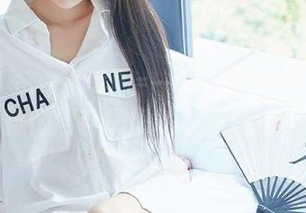 尤蜜荟 – 一张美图=一双温柔的脚？来听郭忆然聊聊她的私房秘诀！