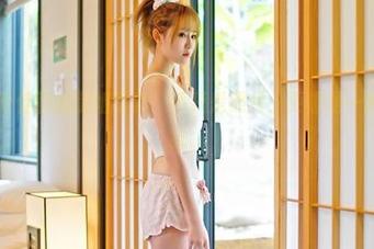 推女神 – 叶佳颐的御姐写真：不只是照片，更像是一种优雅的挑战。