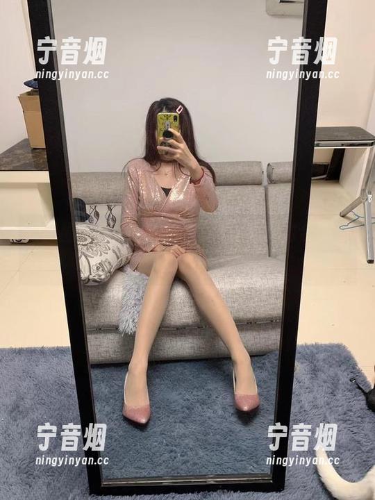 提袜少女 微密圈 - 提袜少女的棉袜精灵画像合集,自由流淌的时光