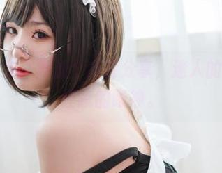 是青水女友，再加个高清分享，迷人的距离和不经意的眼神。