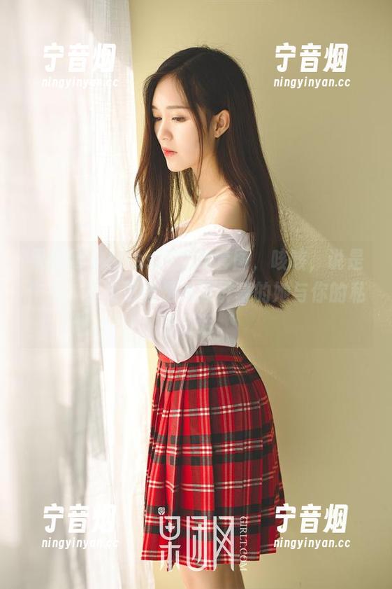 果团网-Miss琪 果团网 - Miss琪女孩套图,咳咳,说是作品,其实更像是透过屏幕的她与你的私密对话。