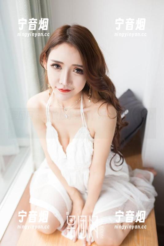 果团网-王婉悠 果团网 - 王婉悠学妹照,呼之欲出的小心思