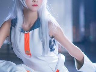 当桜桃喵都化身画室少女，你还敢说这是普通图包吗？
