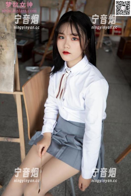 梦丝女神-晓晓 梦丝女神 - 晓晓的私房图包:万圣节的奇特扮相,你敢想吗?