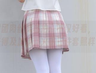 森萝财团肉丝妹私拍：不仅好看，关键是还没来得及加糖，火锅三件套照样够味！